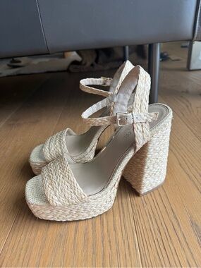 Kenneth Cole Natural Woven Platform Sandals